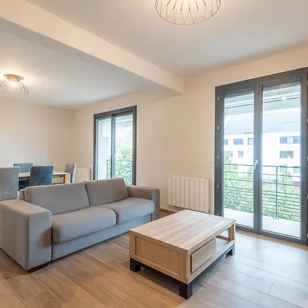 De Standing Apartment Albertville