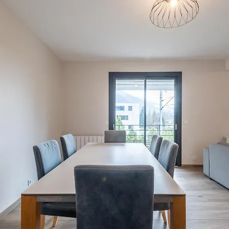 Apartment De Standing